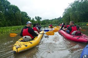 Rafting down Smotrych River in Khmelnytskyi region